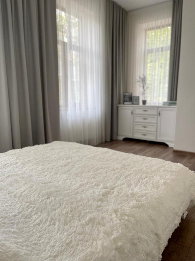 לבוב Pride Apartment מראה חיצוני תמונה