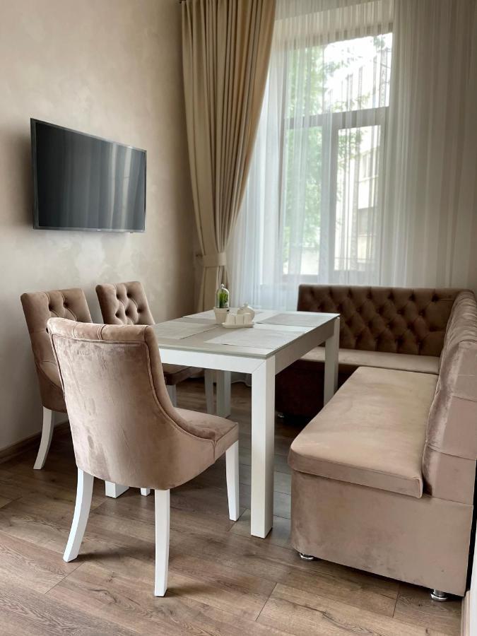 לבוב Pride Apartment מראה חיצוני תמונה